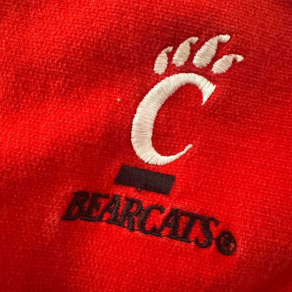 UNIVERSITY OF CINCINNATI BEARCATS VINTAGE (STEVE & BARRY’S Embroidered - Picture 3 of 10